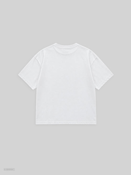 Weißes Oversized-T-Shirt mit Rundhalsausschnitt und überschnittenen Schultern, schlichte Rückansicht ohne Print auf hellgrauem Hintergrund